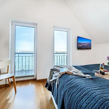 Nyaraló Ferienhaus-am-meer-by-seeblick-ferien-oro-direkte-wasserlage-sauna-kamin Olpenitz