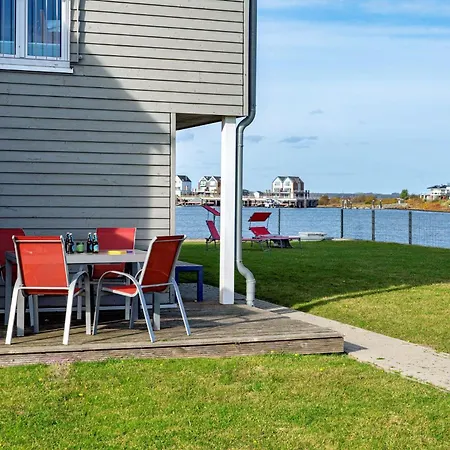 Ferienhaus-am-meer-by-seeblick-ferien-oro-direkte-wasserlage-sauna-kamin オルペニッツ